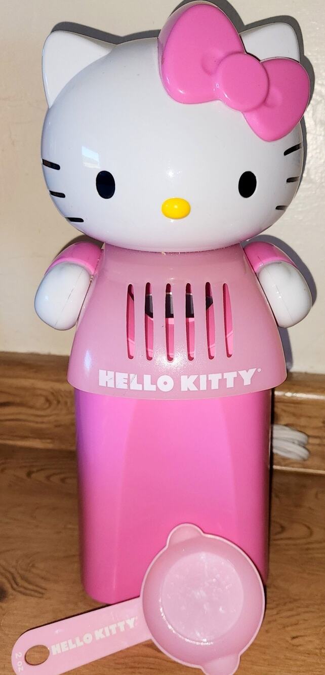 Sanrio Hello Kitty Pink Electric Popcorn Maker / Popper With Scoop Works
